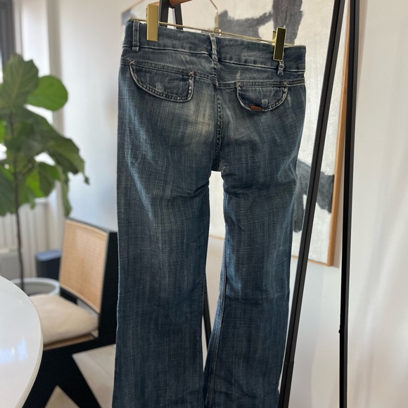 7 For All Mankind Distressed Wide Leg Jeans in Size 26. - Picture 4 of 5